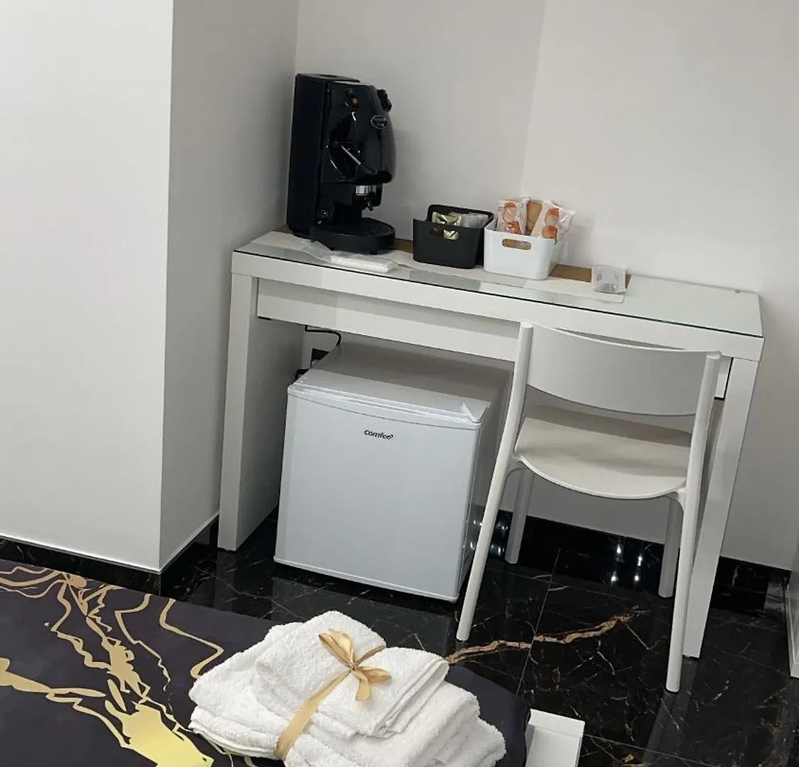 Luxury Santa Fe Hotel Naples Italy