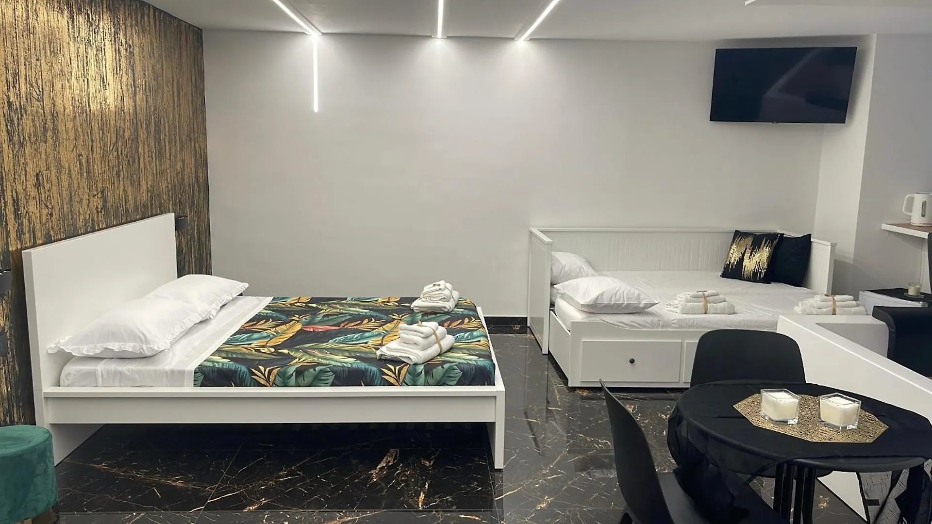 Luxury Santa Fe Hotel Naples 0*,  Italy
